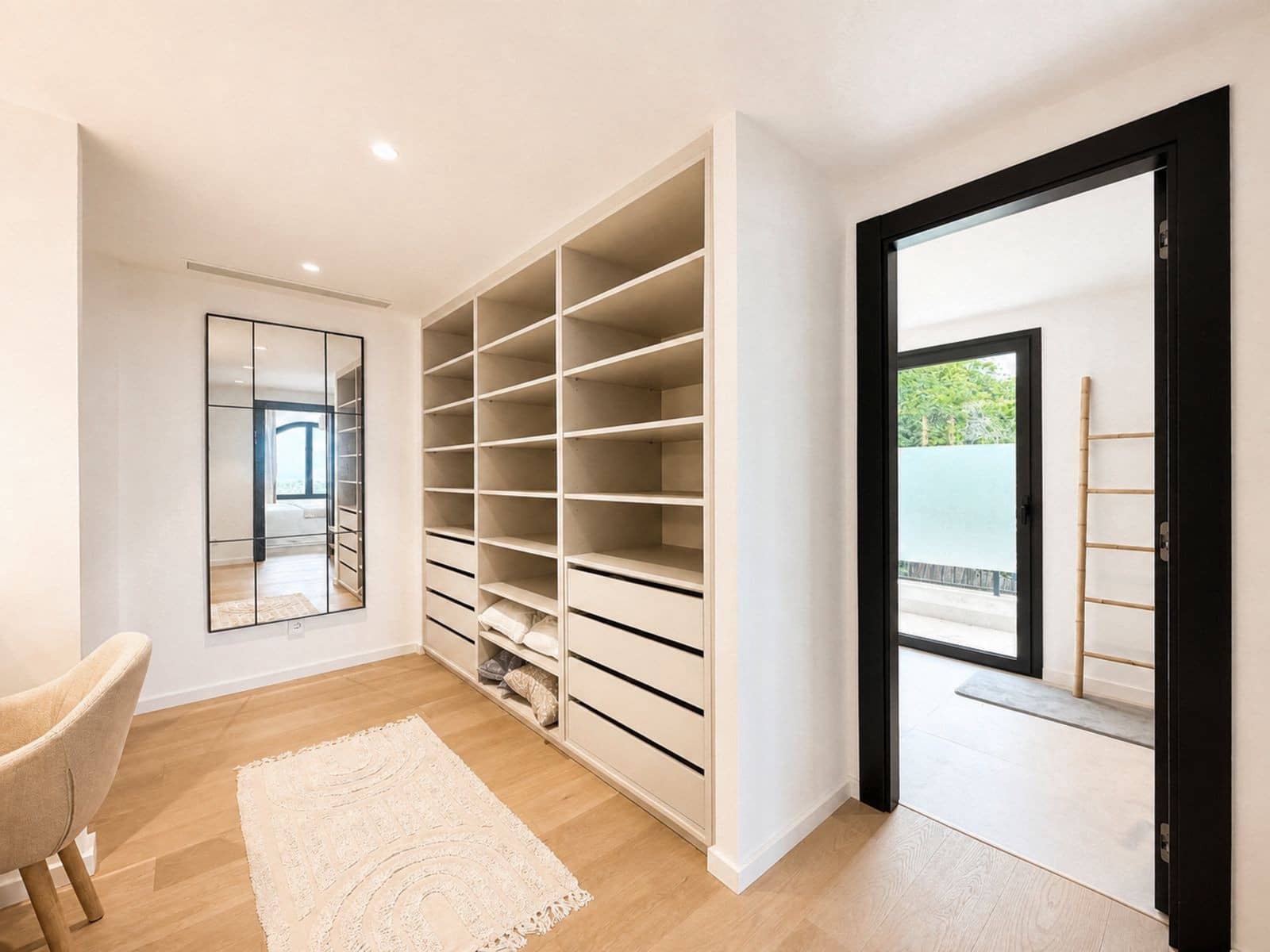 5 quarto Moradia para venda em El Madronal com piscina garagem - 3 995 000 € (Ref: 9855335)