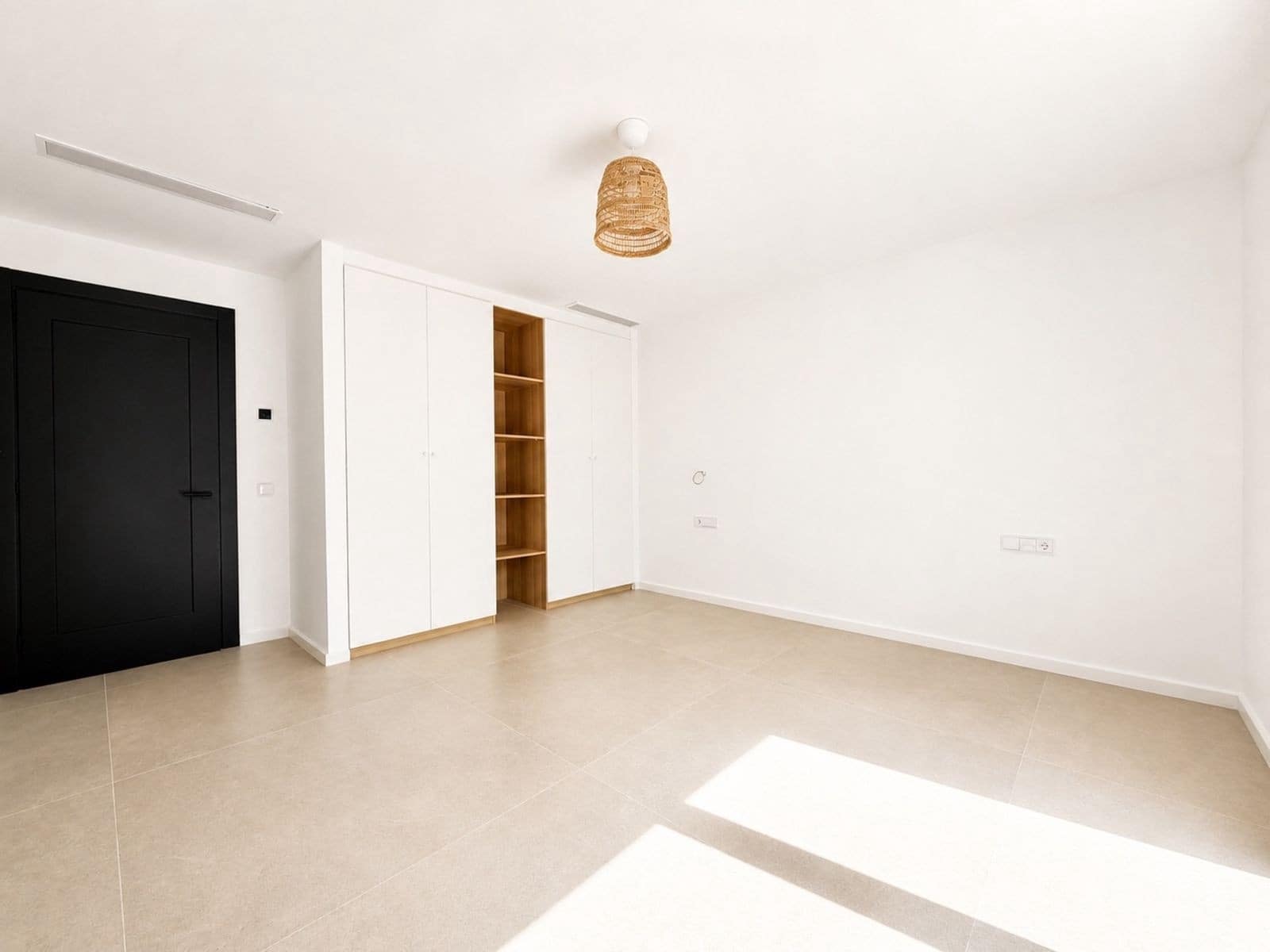 5 quarto Moradia para venda em El Madronal com piscina garagem - 3 995 000 € (Ref: 9855335)
