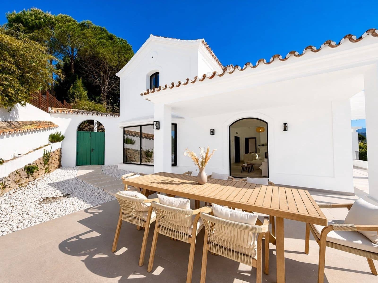 5 quarto Moradia para venda em El Madronal com piscina garagem - 3 995 000 € (Ref: 9855335)