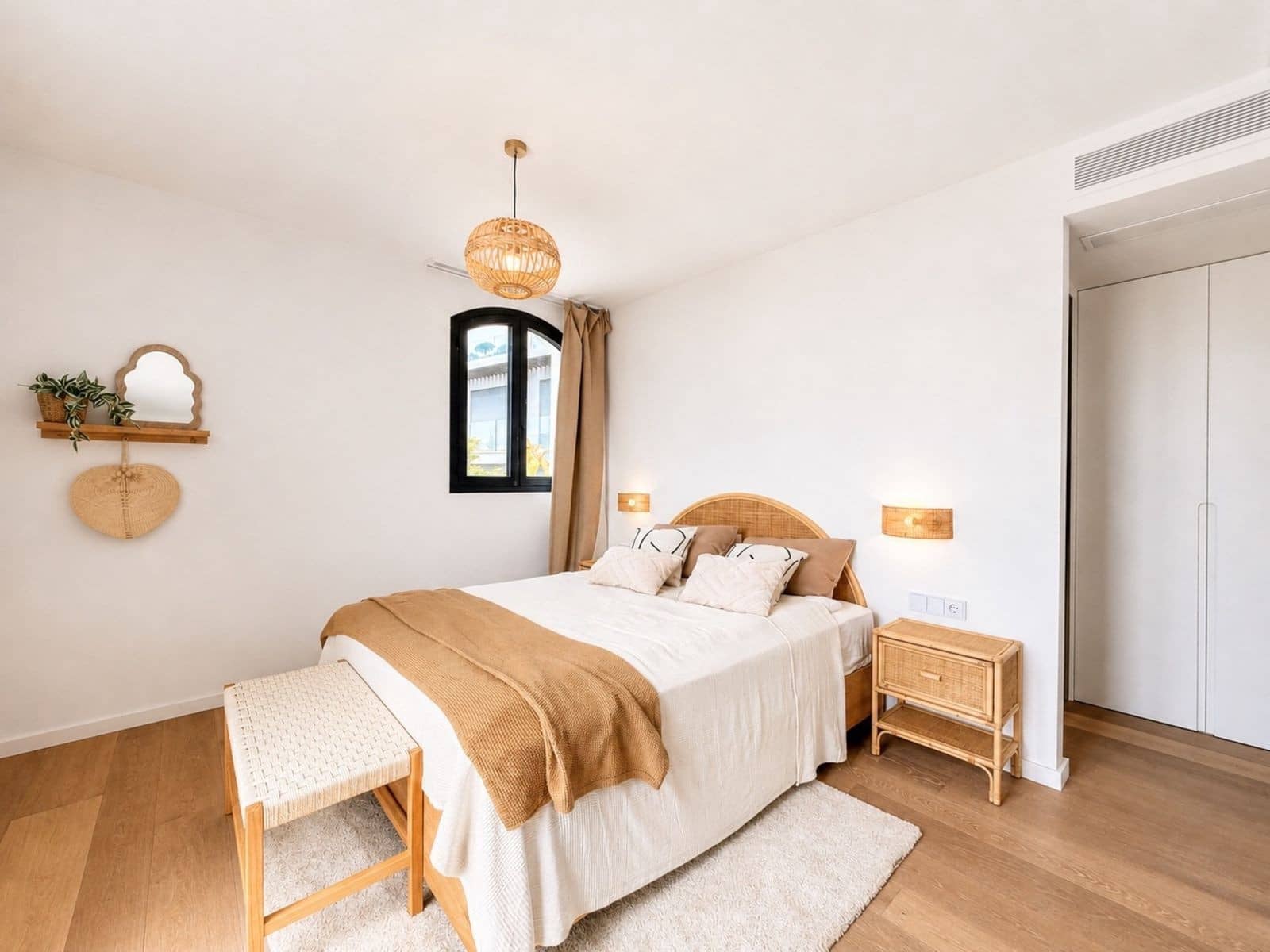 5 quarto Moradia para venda em El Madronal com piscina garagem - 3 995 000 € (Ref: 9855335)