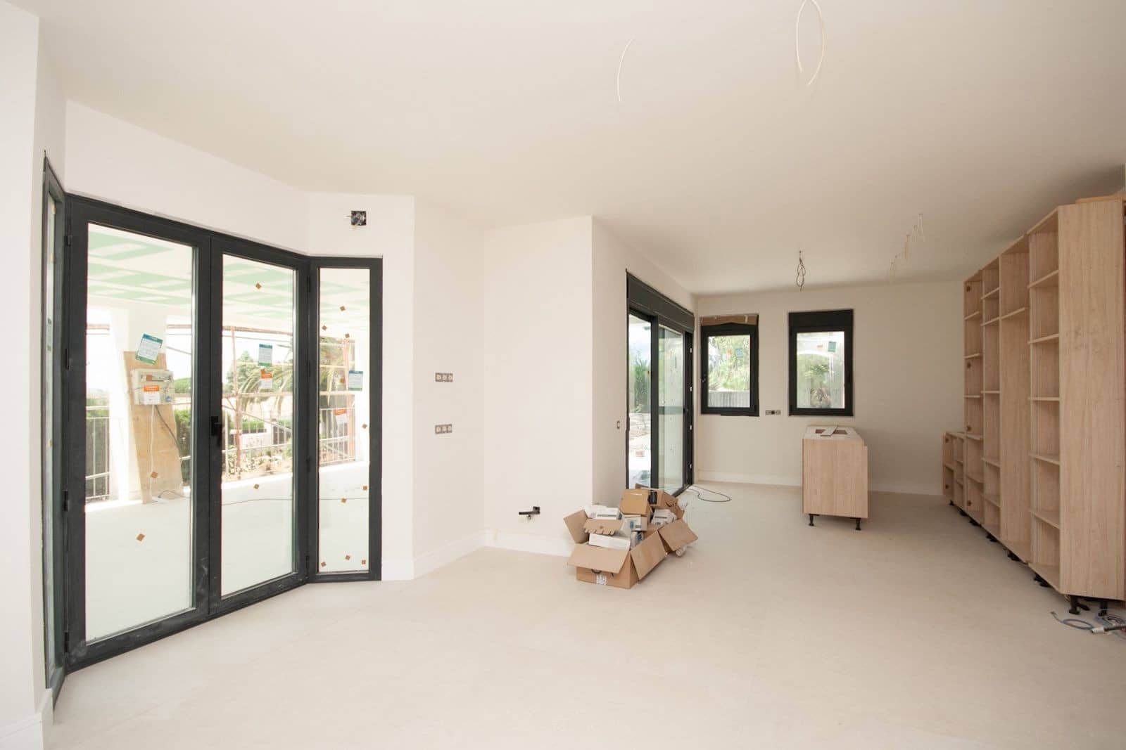 4 sypialnia Willa na sprzedaż w Marbella z basenem garażem - 3 295 000 € (Ref: 9855336)