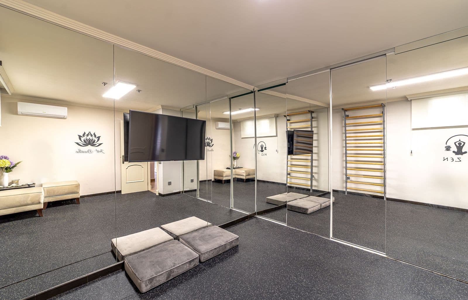 5 chambre Villa/Maison à vendre à Atalaya-Isdabe avec piscine garage - 2 400 000 € (Ref: 9855337)