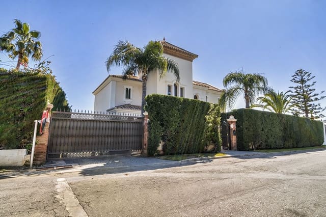 5 soverom Villa til salgs i Atalaya-Isdabe, Estepona med svømmebasseng garasje - € 2 400 000 (Ref: 9855337)