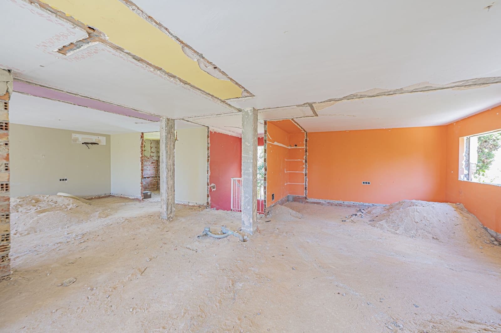 4 soveværelse Villa til salg i Marbella med swimmingpool garage - € 1.325.000 (Ref: 9855338)