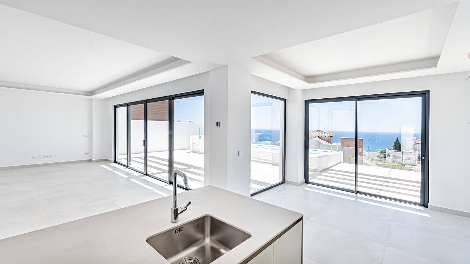 5 slaapkamer Villa te koop in Benalmadena met zwembad garage - € 1.850.000 (Ref: 9859868)