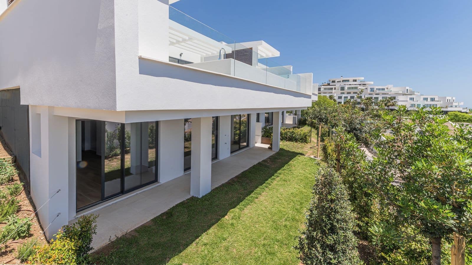 5 slaapkamer Villa te koop in Benalmadena met zwembad garage - € 1.850.000 (Ref: 9859868)