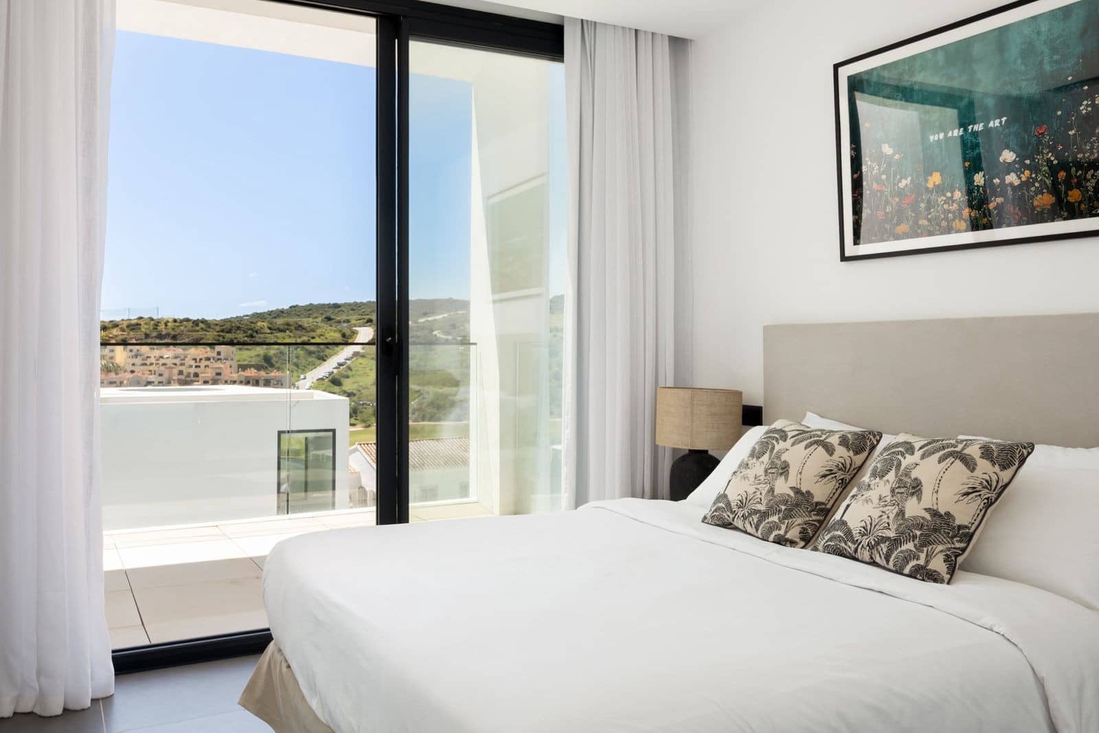 4 soverom Villa til salgs i Estepona med svømmebasseng garasje - € 1 295 000 (Ref: 9859871)