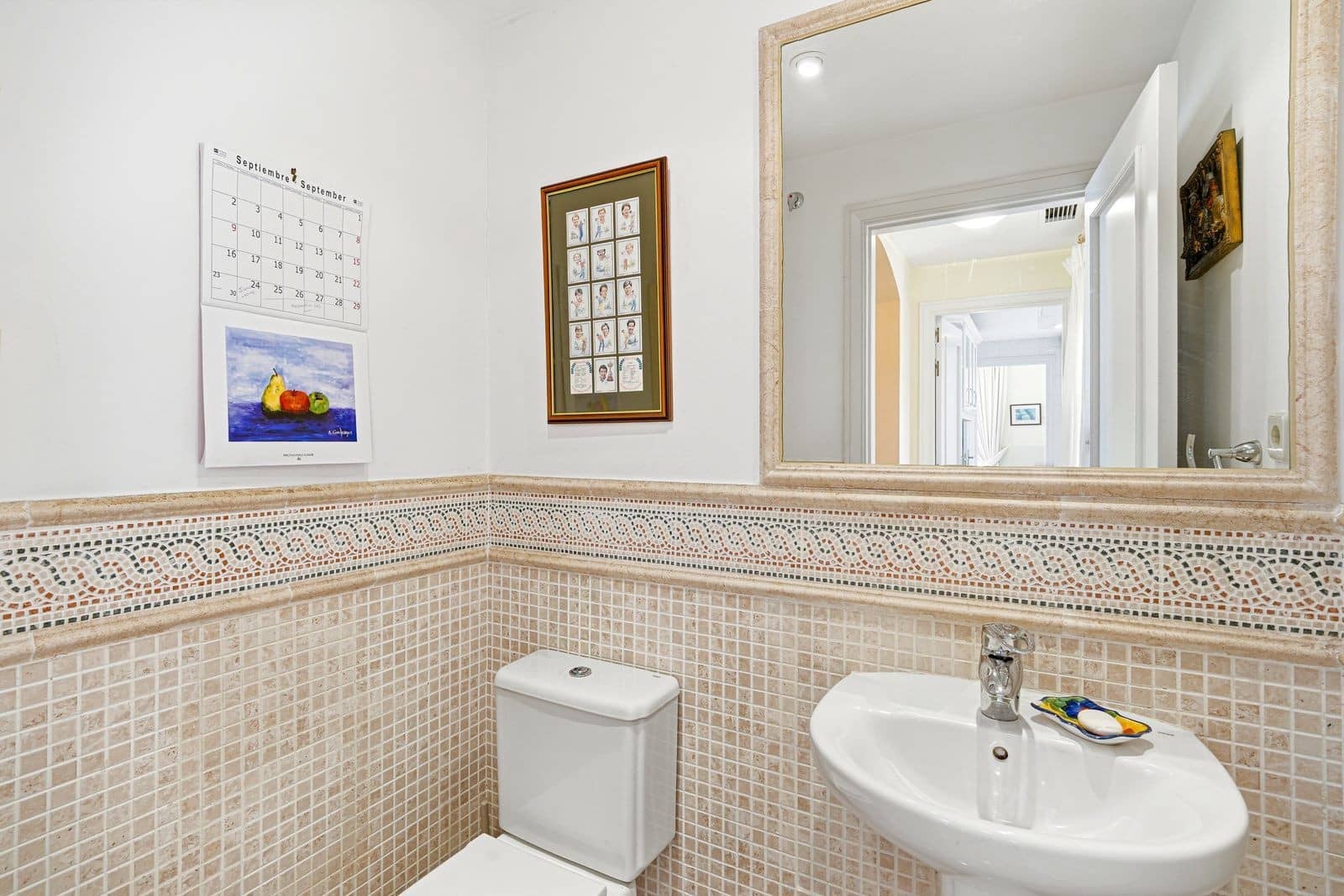 4 chambre Penthouse à vendre à Marbella avec piscine garage - 1 495 000 € (Ref: 9859877)