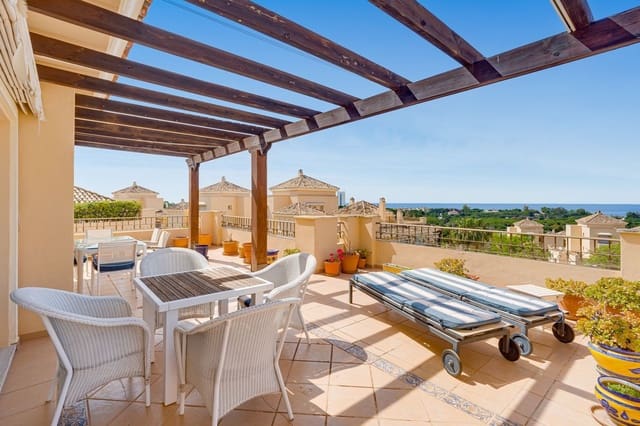 4 slaapkamer Penthouse te koop in Marbella met zwembad garage - € 1.395.000 (Ref: 9859877)