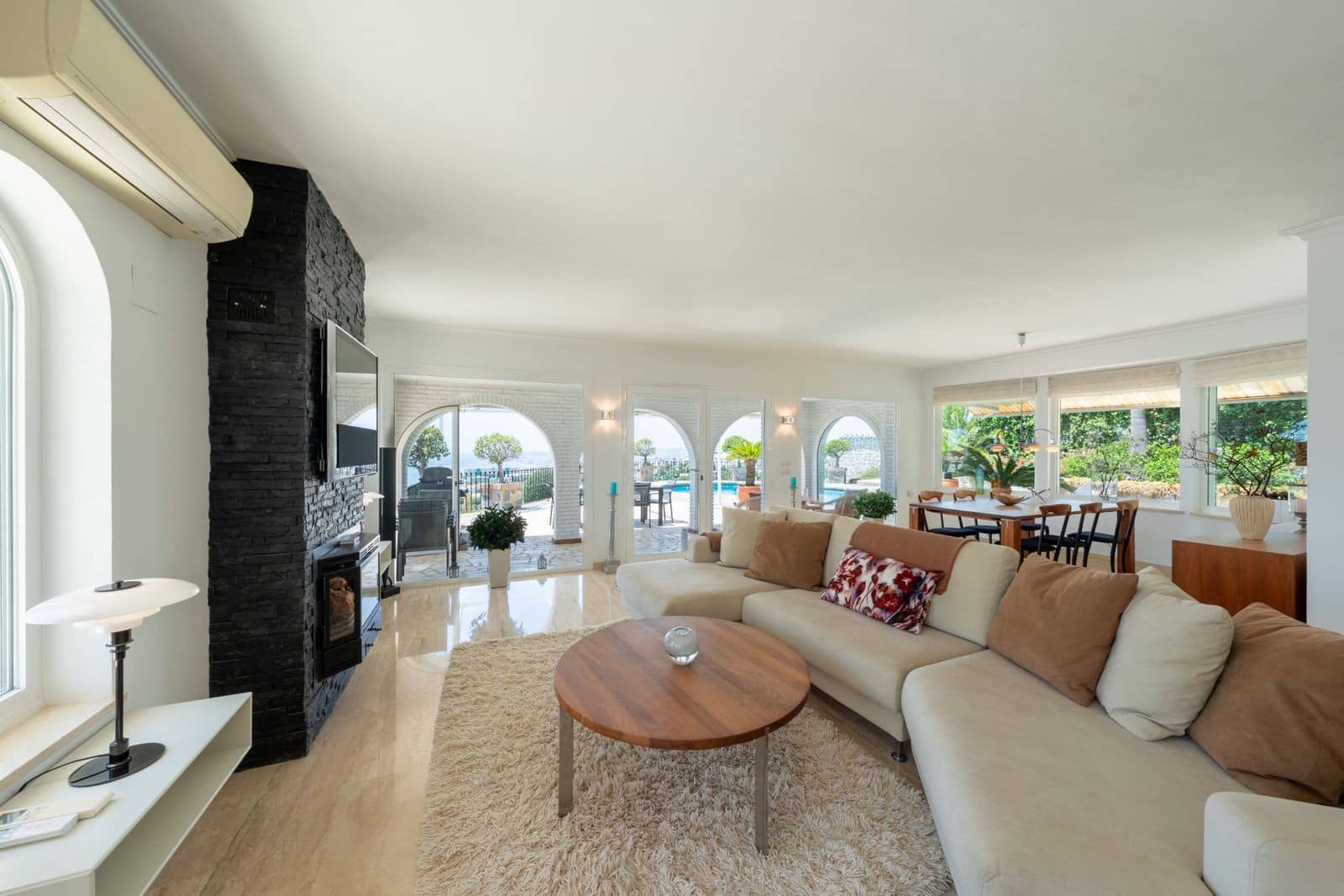 4 soverom Villa til salgs i Benalmadena med svømmebasseng garasje - € 2 695 000 (Ref: 9859878)