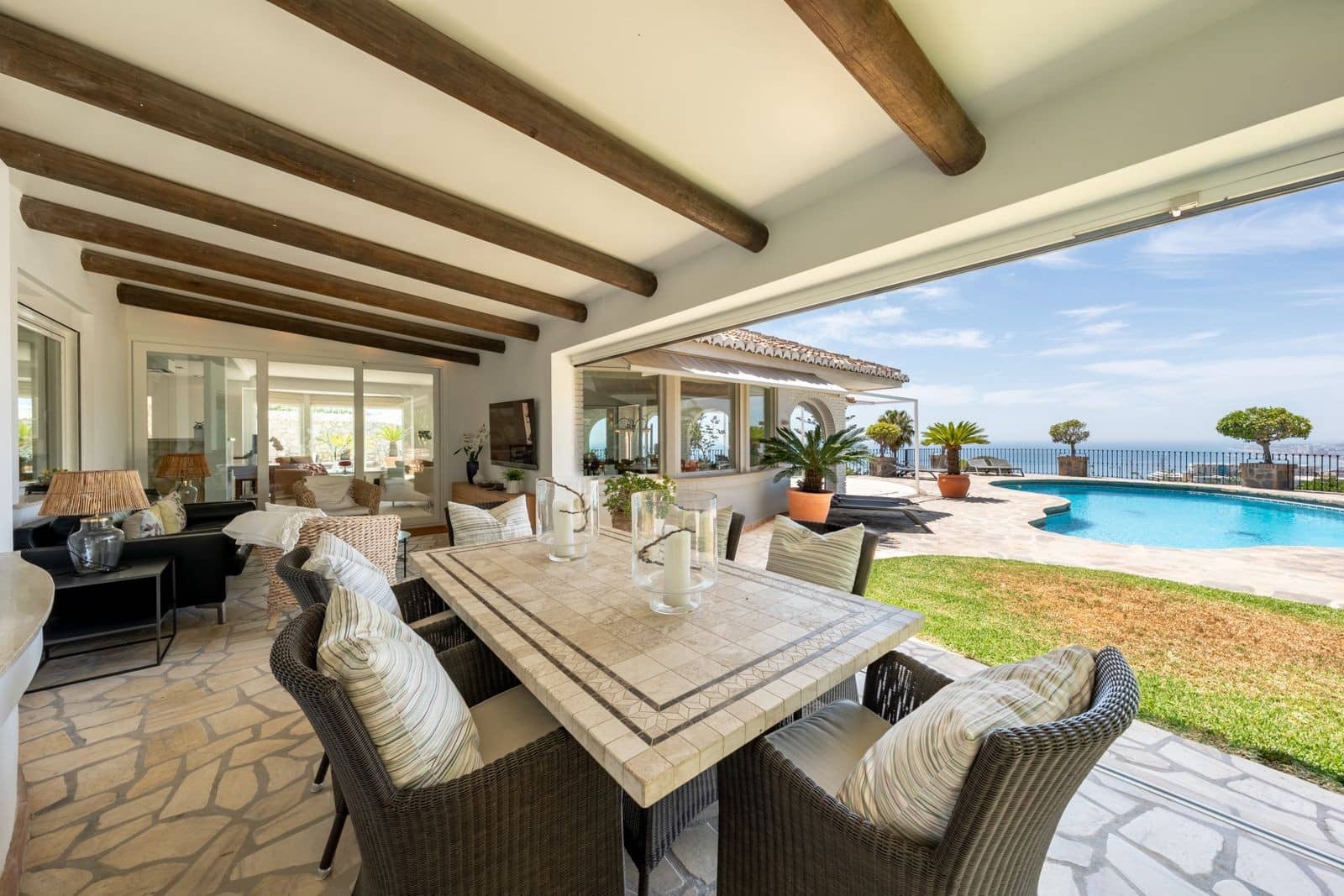 4 soverom Villa til salgs i Benalmadena med svømmebasseng garasje - € 2 695 000 (Ref: 9859878)