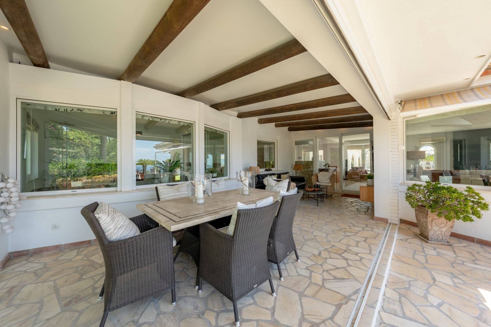 4 bedroom Villa for sale in Benalmadena with pool garage - € 2,695,000 (Ref: 9859878)