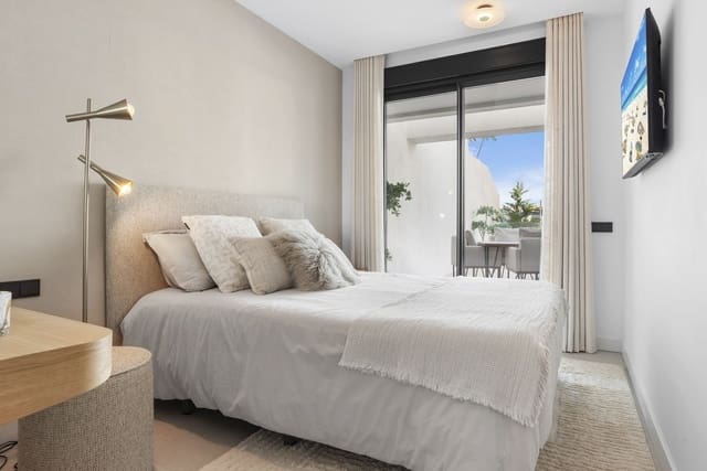 2 slaapkamer Appartement te koop in Marbella met zwembad garage - € 490.000 (Ref: 9859879)