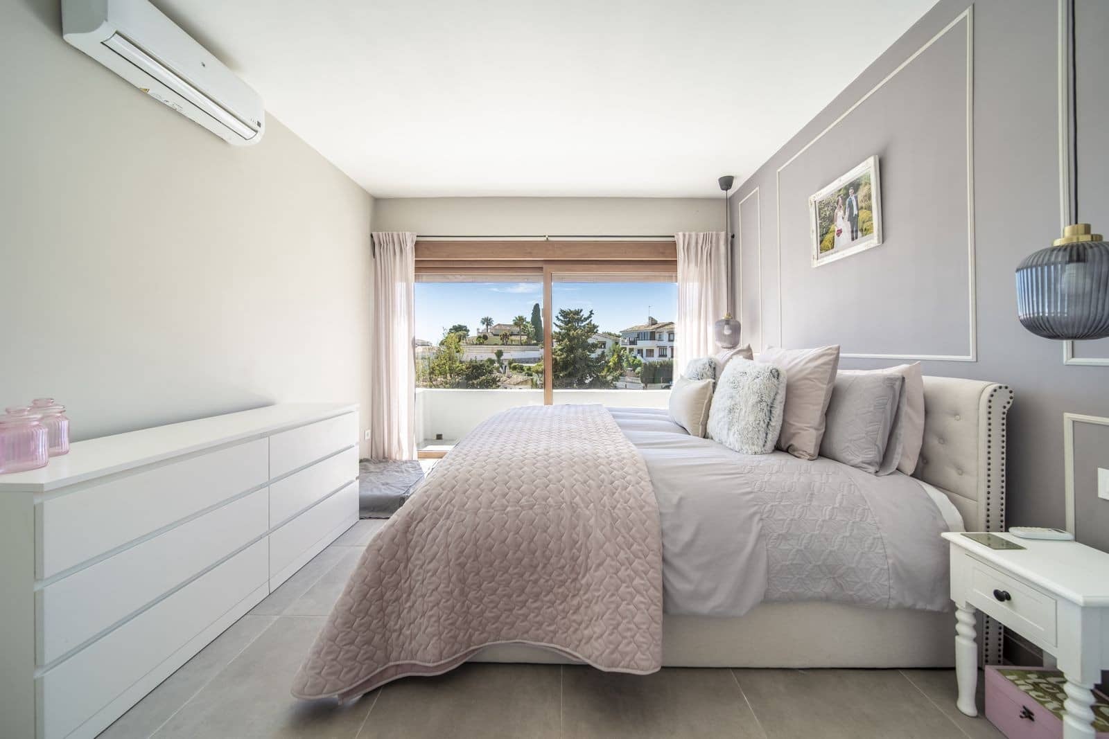 5 bedroom Villa for sale in Benalmadena with pool garage - € 1,300,000 (Ref: 9861764)