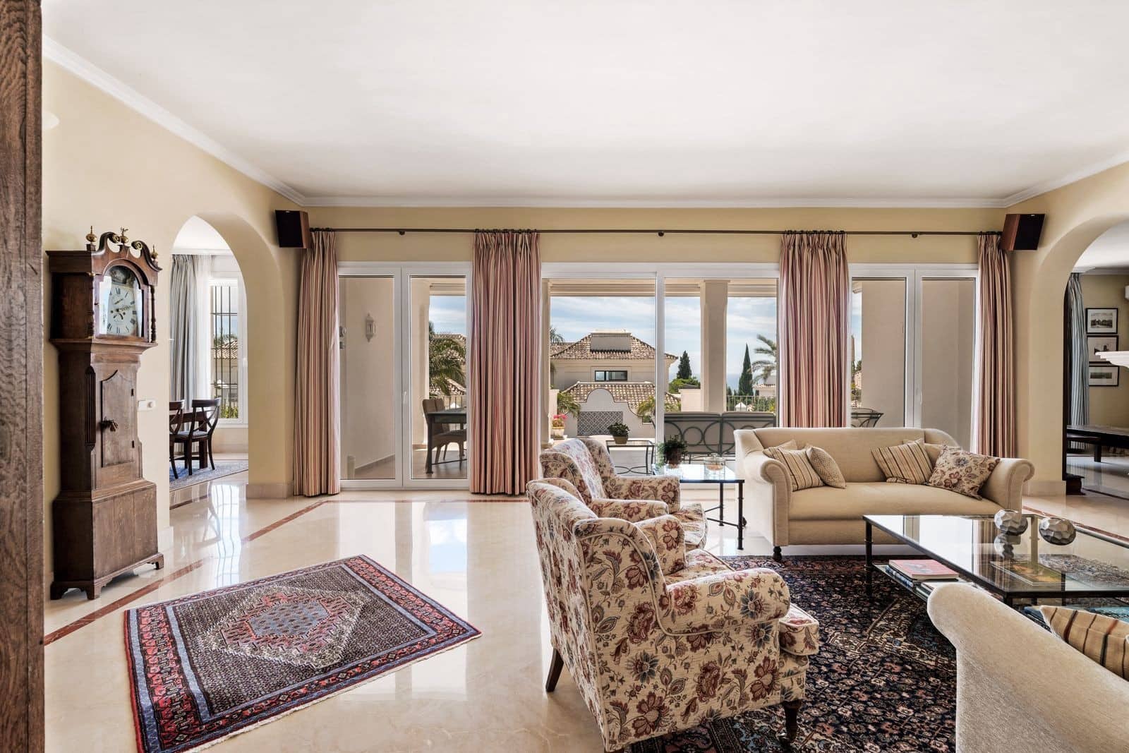 5 bedroom Villa for sale in Marbella with pool garage - € 5,500,000 (Ref: 9861766)