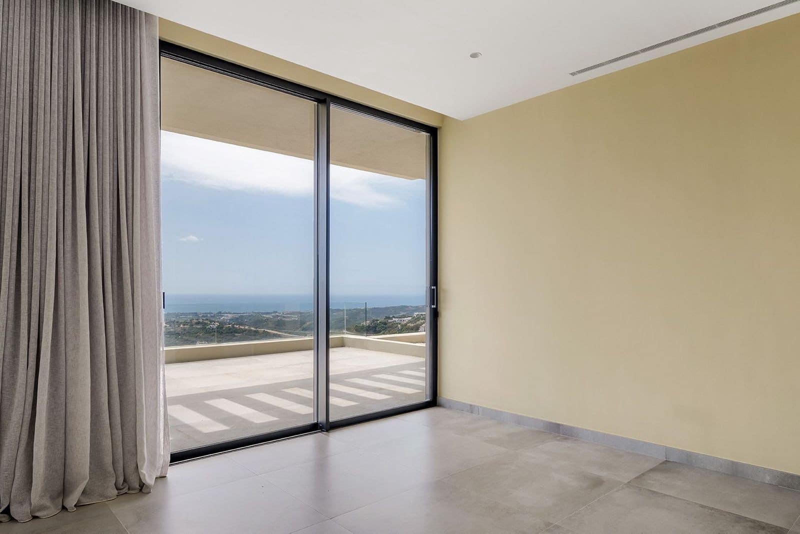 5 soverom Villa til salgs i Benahavis med svømmebasseng garasje - € 4 150 000 (Ref: 9861768)