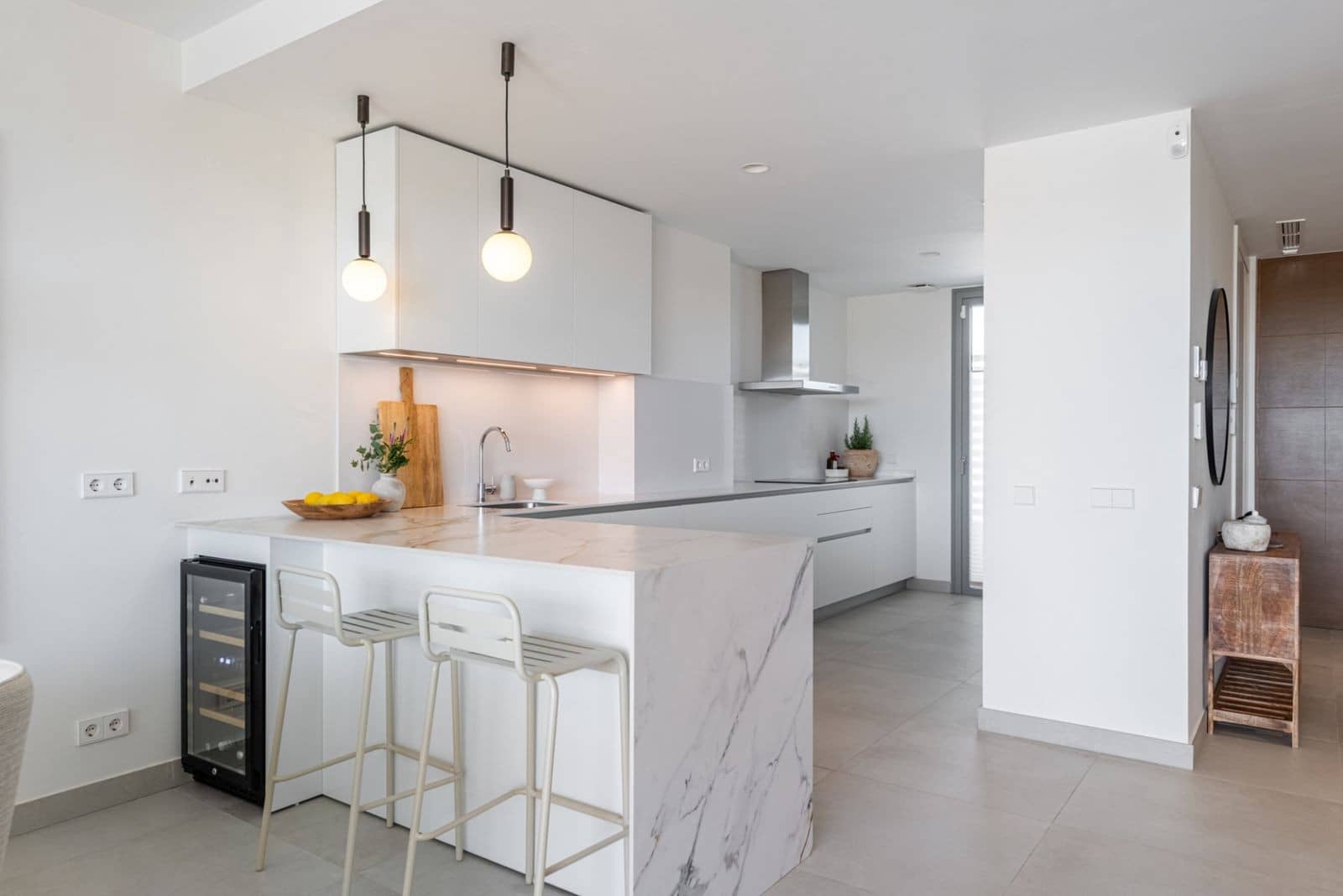 4 soveværelse Semi-Rækkehus til salg i San Pedro de Alcantara med swimmingpool garage - € 1.395.000 (Ref: 9861769)