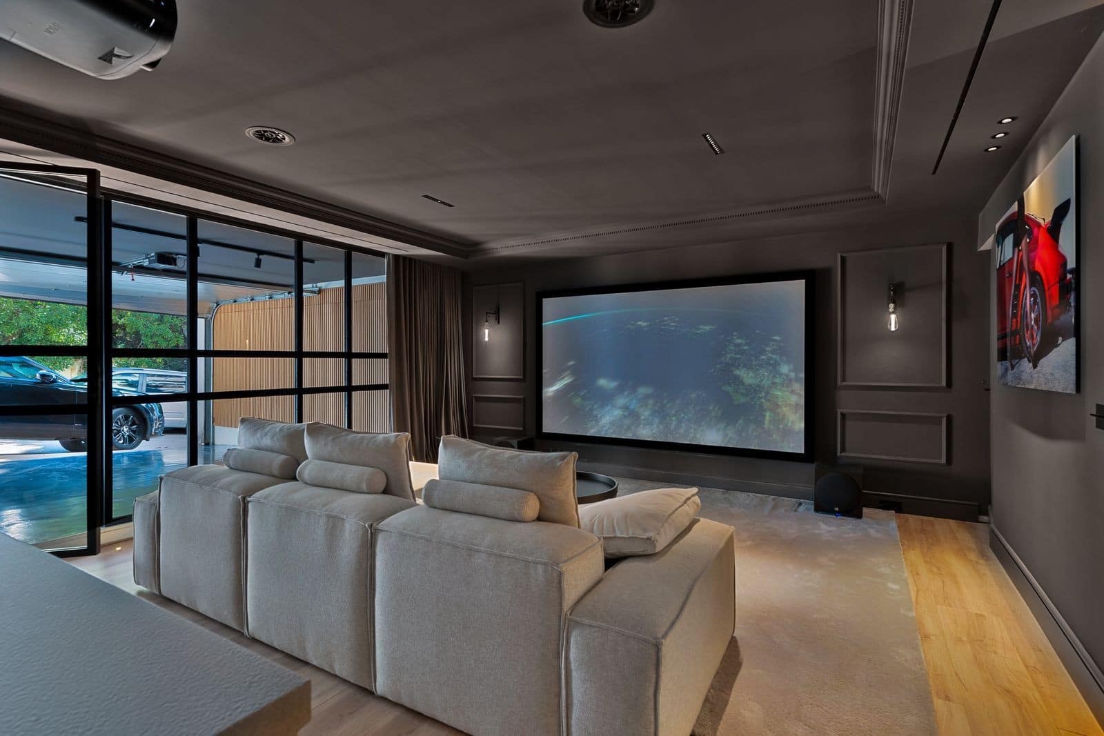4 bedroom Semi-detached Villa for sale in Marbella with pool garage - € 1,195,000 (Ref: 9861772)