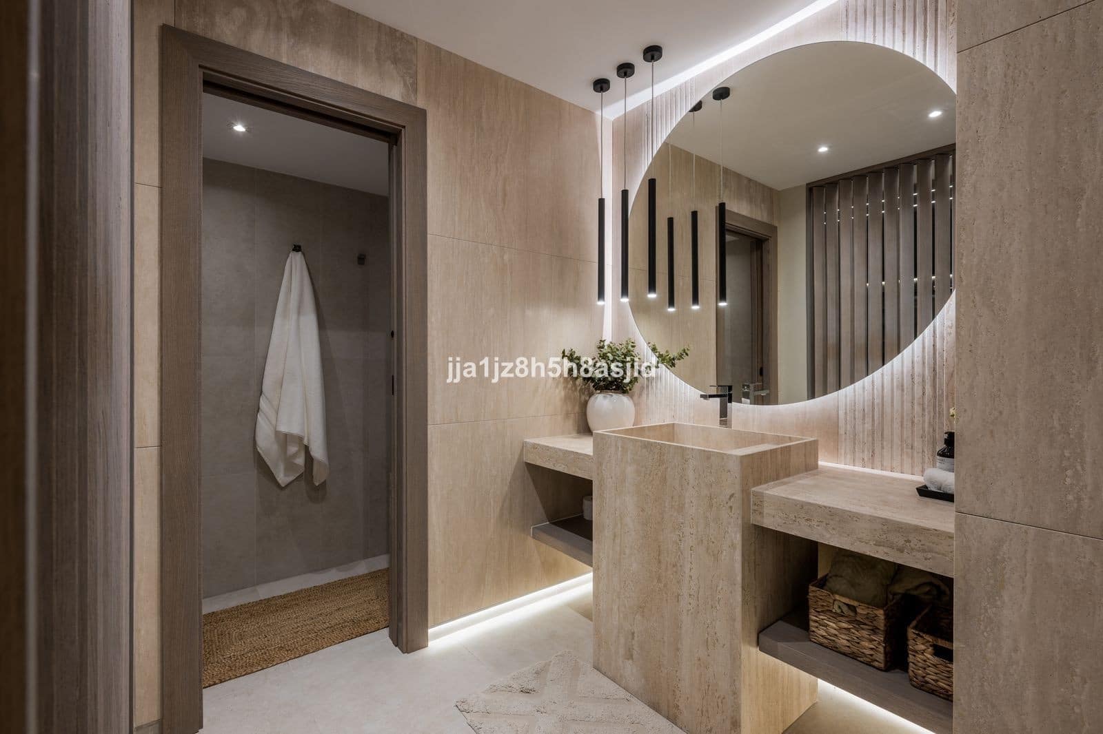 Pareado de 4 habitaciones en Marbella en venta con piscina garaje - 3.100.000 € (Ref: 9861773)