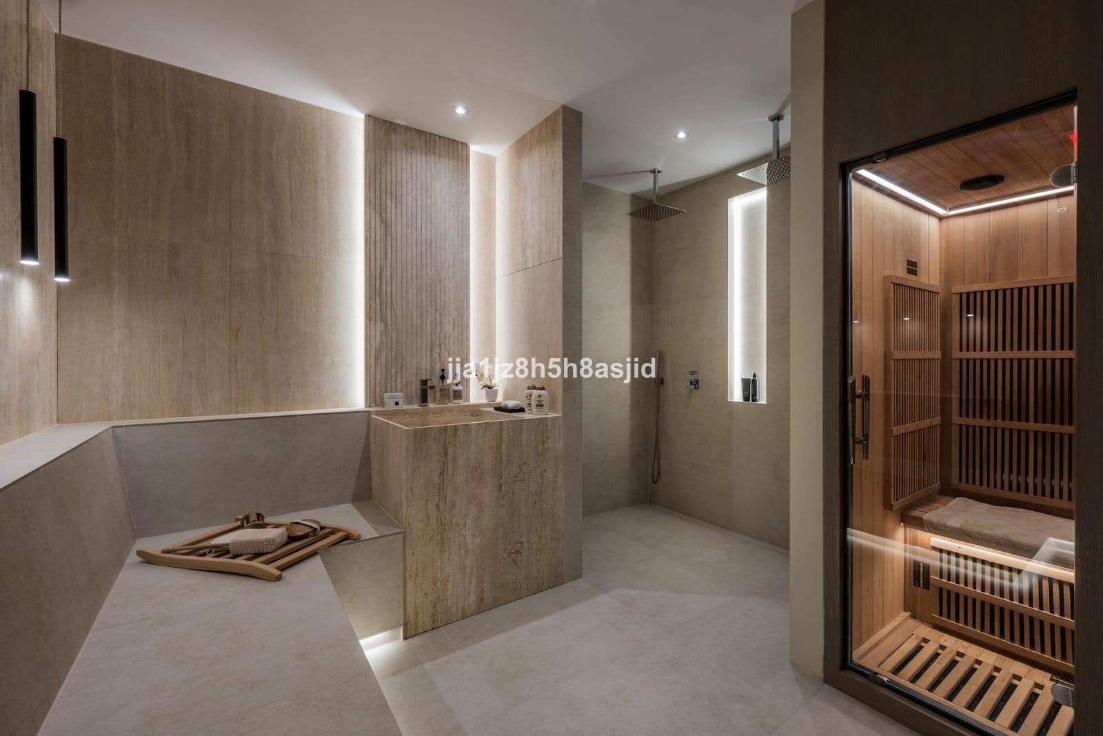 Pareado de 4 habitaciones en Marbella en venta con piscina garaje - 3.100.000 € (Ref: 9861773)