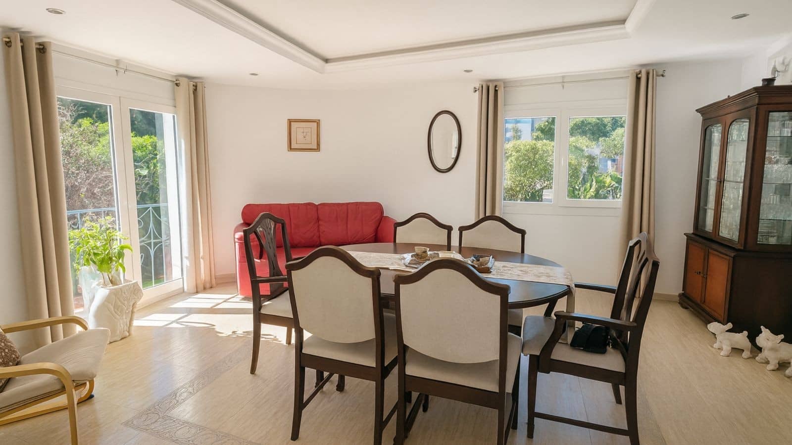 4 soveværelse Villa til salg i Marbella med swimmingpool garage - € 1.535.000 (Ref: 9861774)