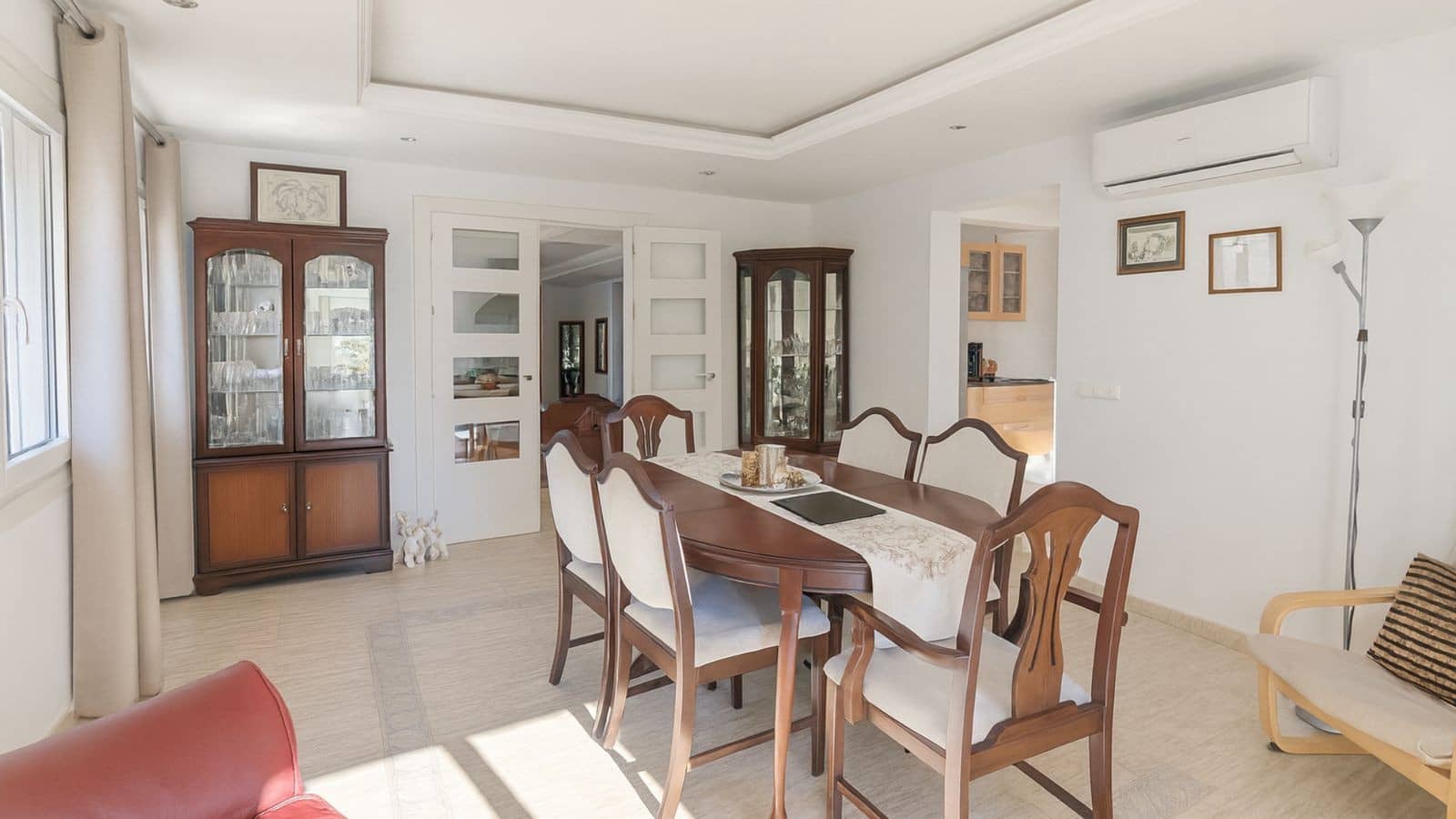 4 soveværelse Villa til salg i Marbella med swimmingpool garage - € 1.535.000 (Ref: 9861774)