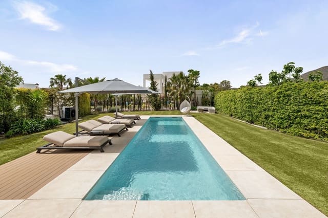 5 soverom Villa til salgs i Mijas Costa, Mijas med svømmebasseng garasje - € 1 795 000 (Ref: 9861775)