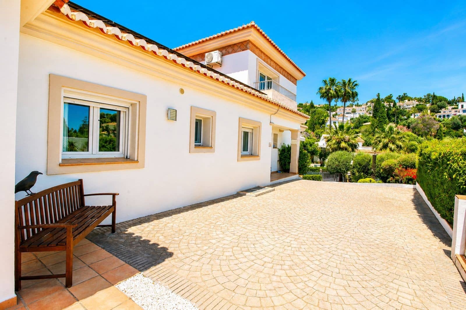 6 sovrum Villa till salu i Mijas Costa med pool garage - 1 475 000 € (Ref: 9861778)