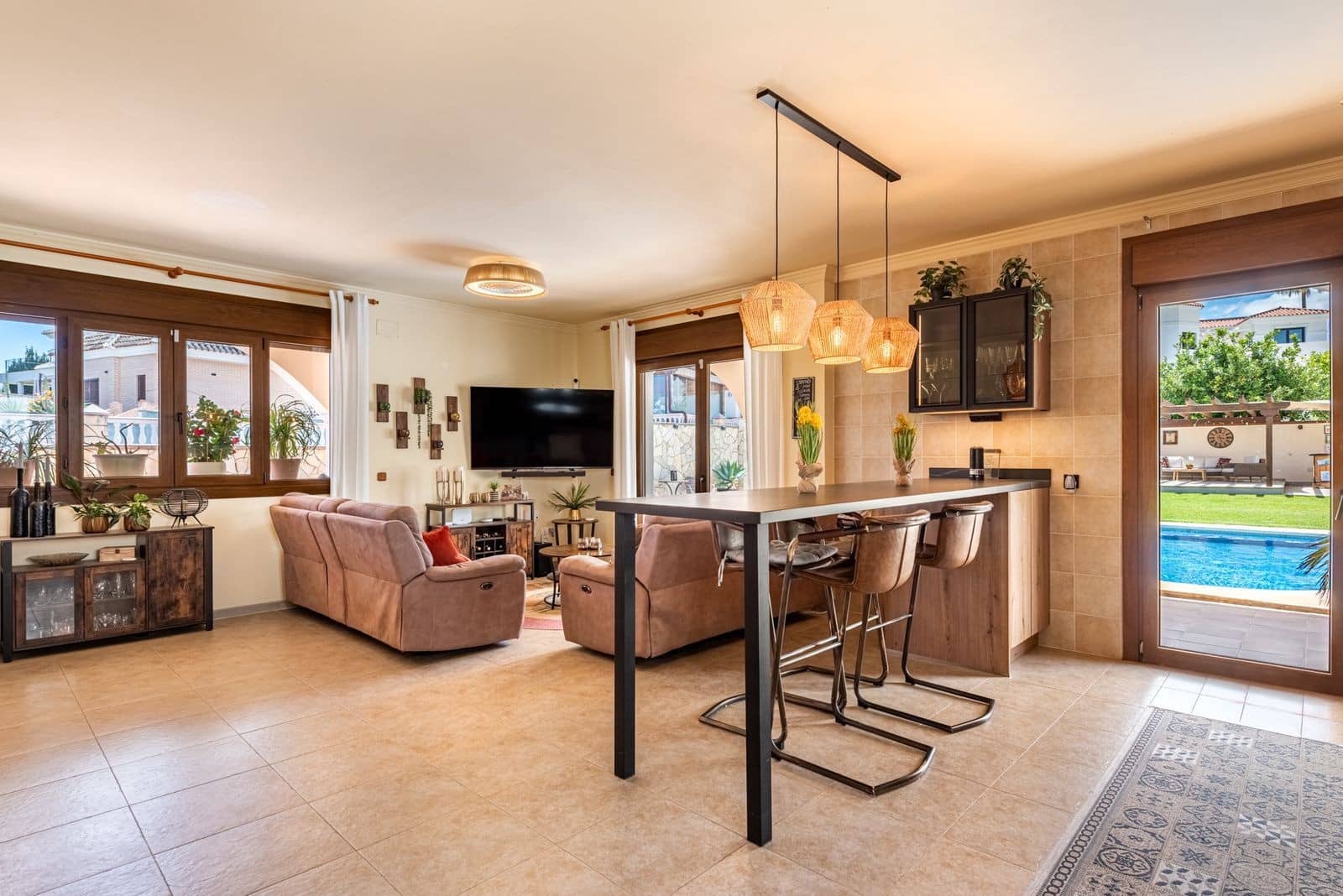4 Zimmer Villa zu verkaufen in Mijas Costa - 1.390.000 € (Ref: 9861779)