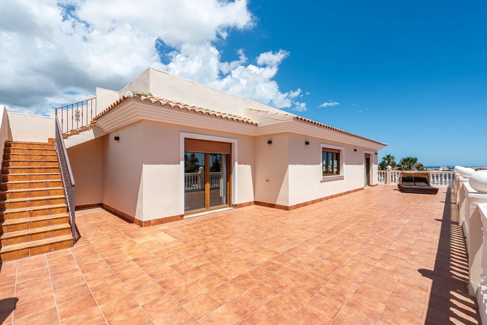 4 Zimmer Villa zu verkaufen in Mijas Costa - 1.390.000 € (Ref: 9861779)