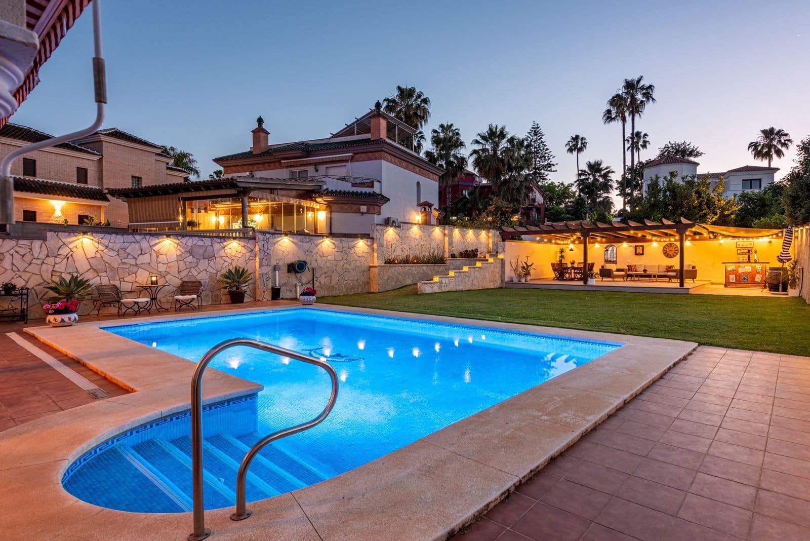 4 Zimmer Villa zu verkaufen in Mijas Costa - 1.390.000 € (Ref: 9861779)