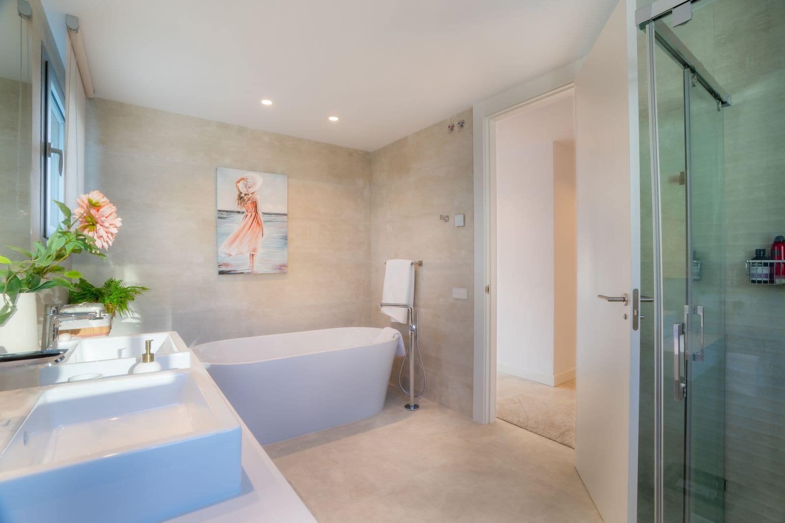 3 sypialnia Apartament na sprzedaż w Marbella z basenem garażem - 1 795 000 € (Ref: 9861784)