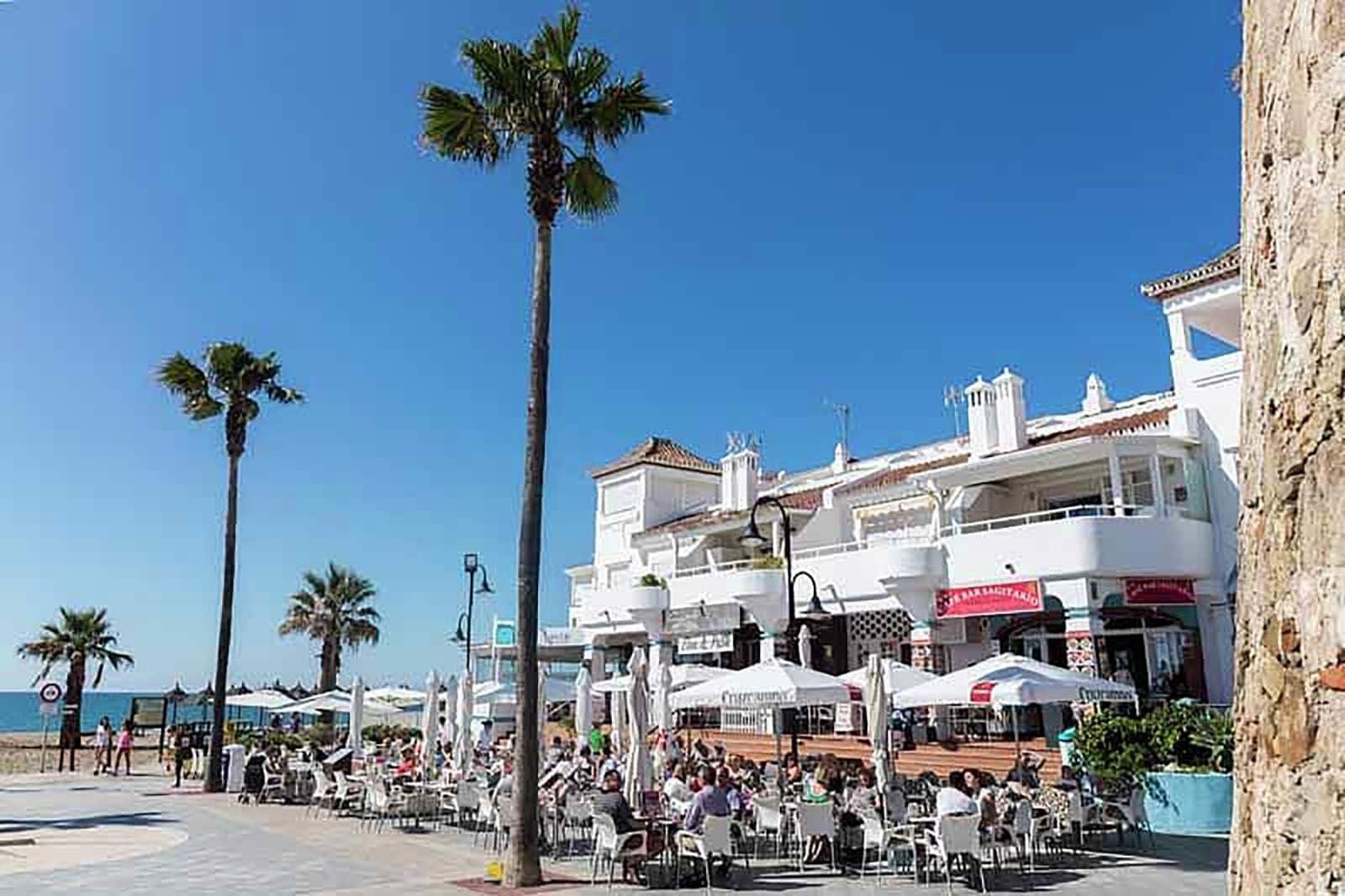 2 Zimmer Apartment zu verkaufen in La Cala de Mijas mit Pool Garage - 570.000 € (Ref: 9861786)