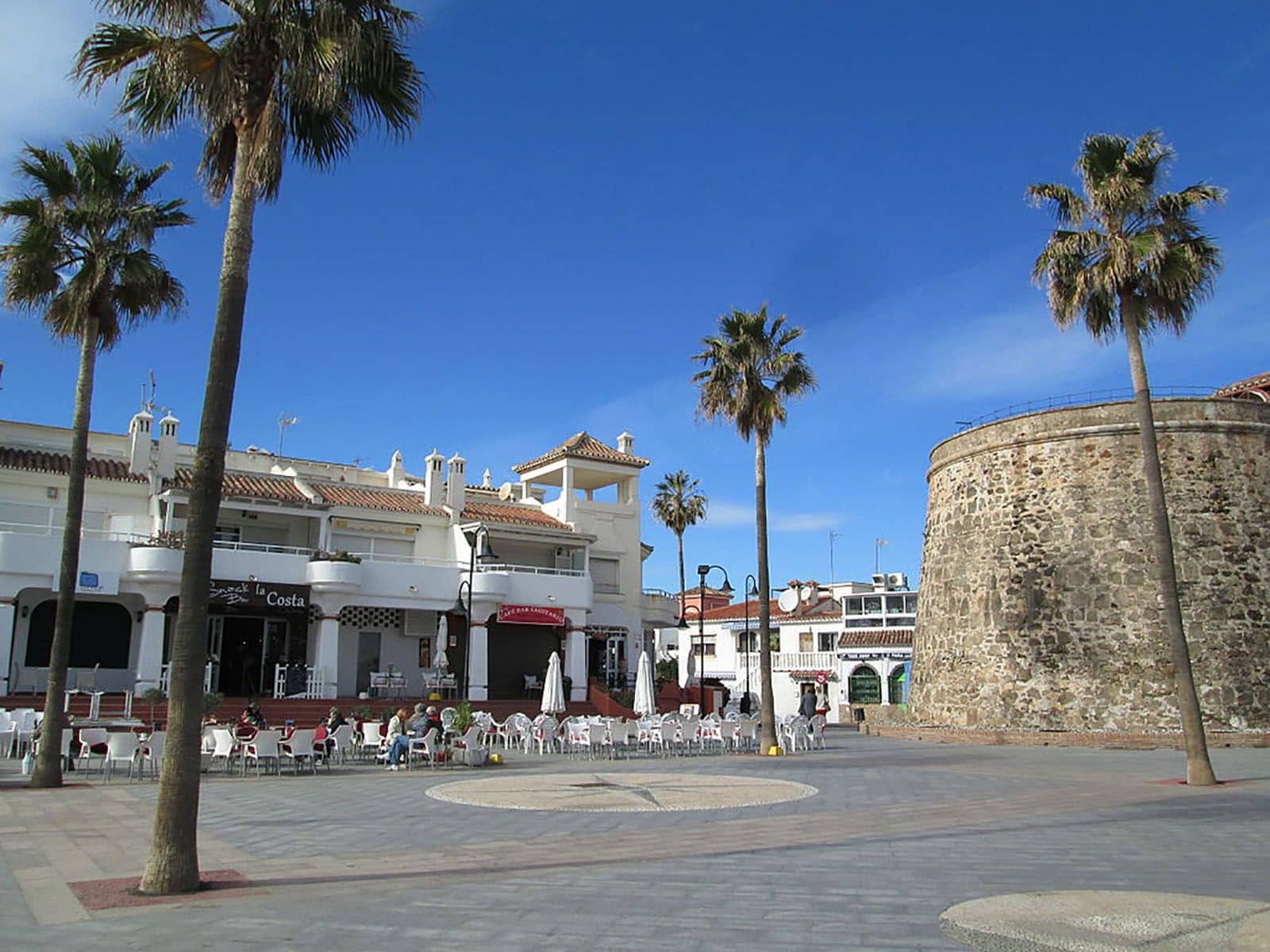 2 Zimmer Apartment zu verkaufen in La Cala de Mijas mit Pool Garage - 570.000 € (Ref: 9861786)