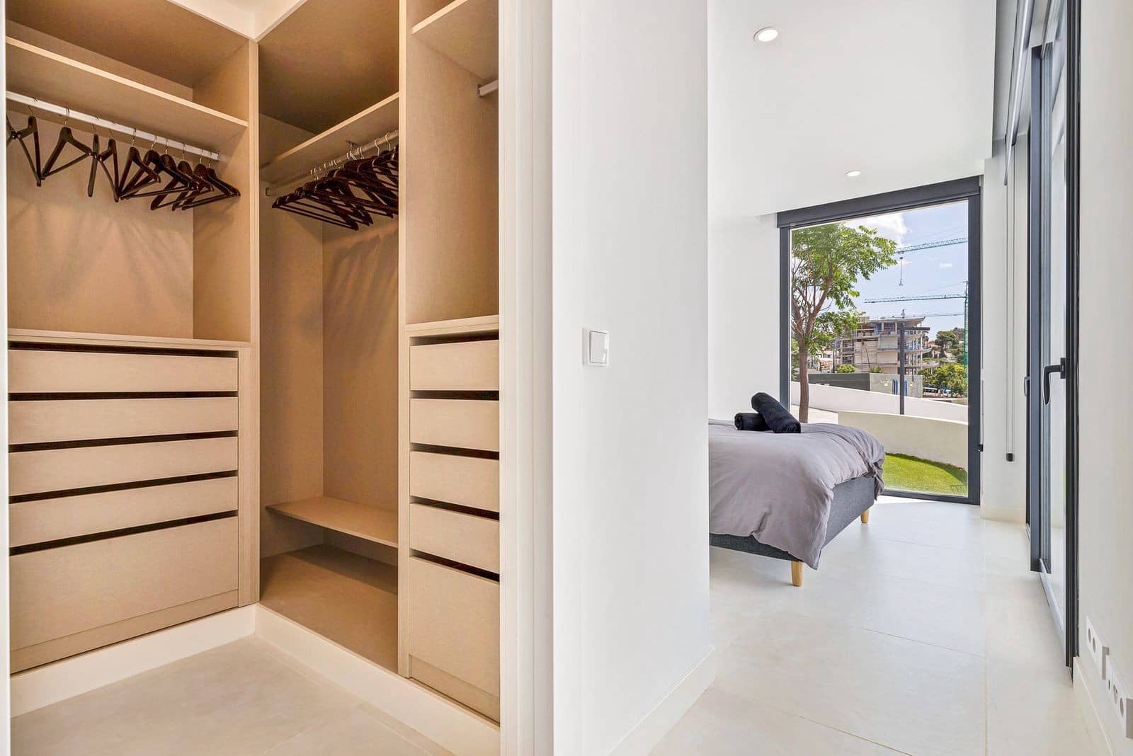 Apartamento de 3 habitaciones en Fuengirola en venta con piscina garaje - 729.995 € (Ref: 9865079)