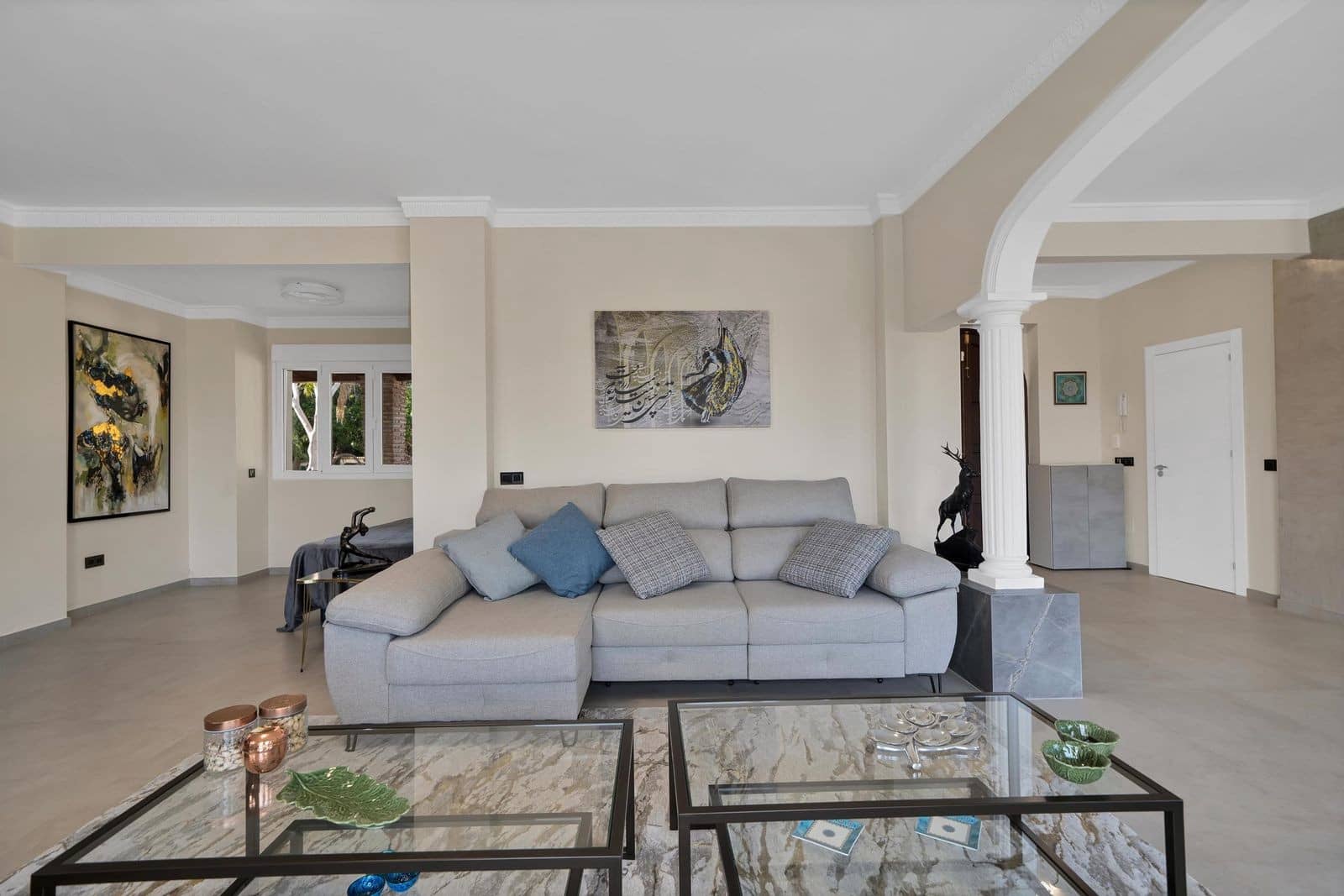 9 bedroom Villa for sale in Benalmadena with pool garage - € 2,950,000 (Ref: 9865081)