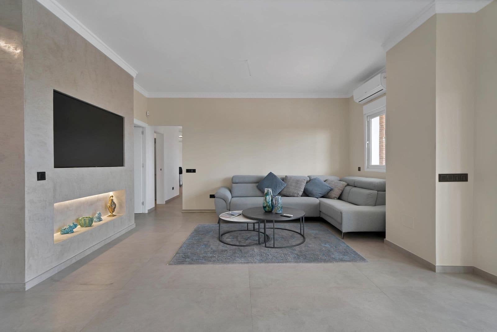 9 bedroom Villa for sale in Benalmadena with pool garage - € 2,950,000 (Ref: 9865081)