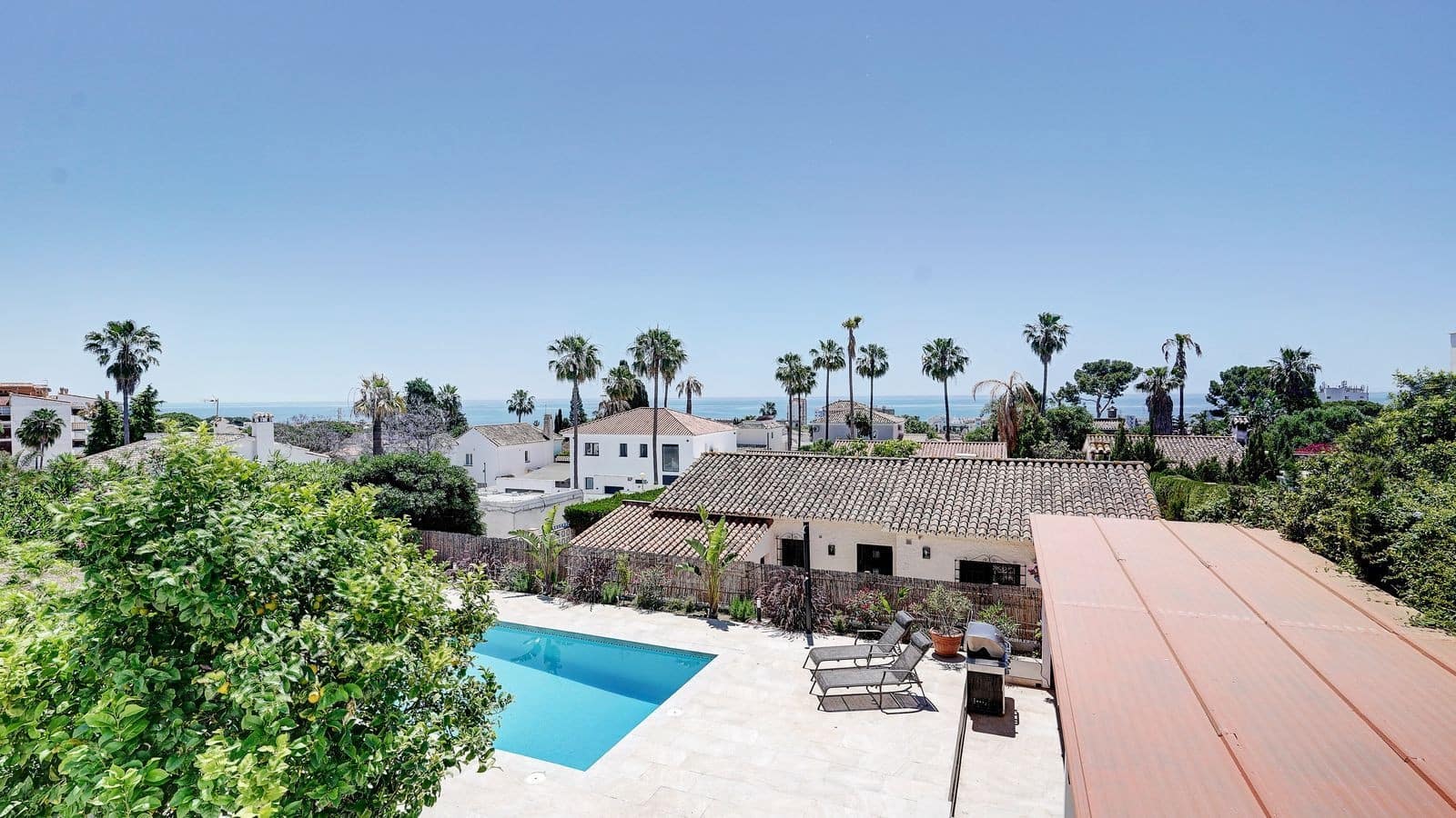 4 chambre Villa/Maison à vendre à Calahonda avec piscine garage - 1 049 995 € (Ref: 9865082)