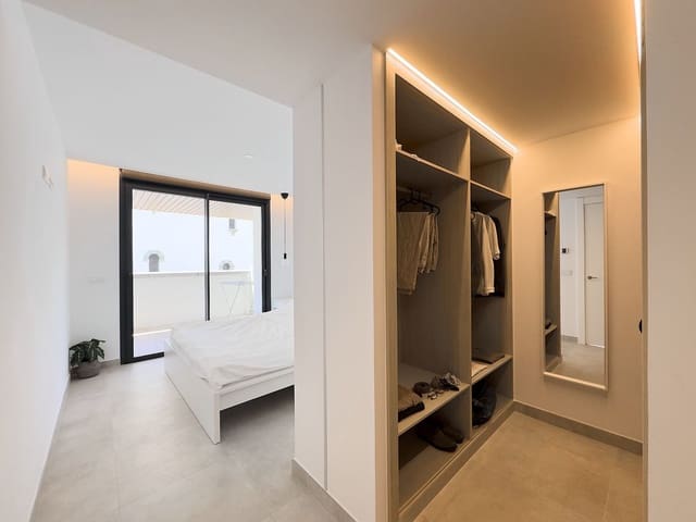 2 Zimmer Apartment zu verkaufen in Fuengirola mit Pool Garage - 719.000 € (Ref: 9865083)