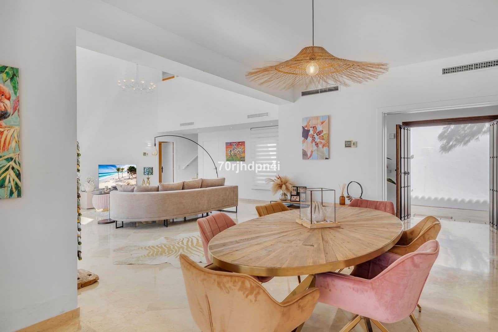 5 quarto Moradia para venda em Estepona com piscina garagem - 1 400 000 € (Ref: 9873173)