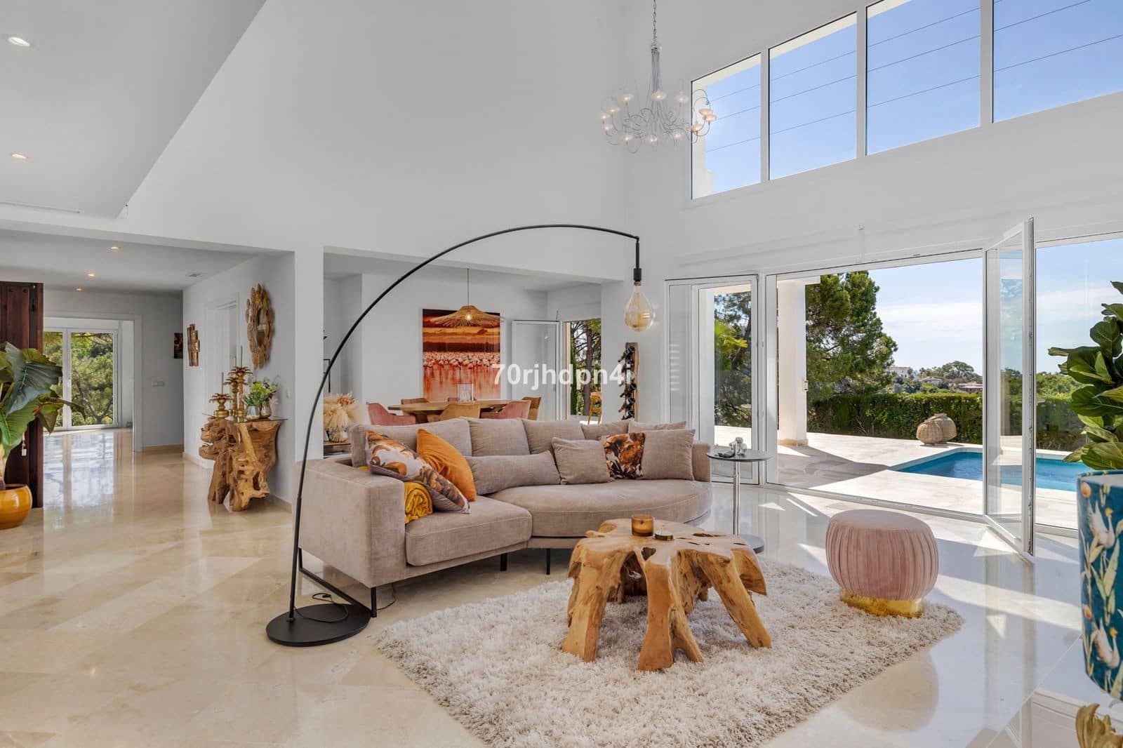 5 quarto Moradia para venda em Estepona com piscina garagem - 1 400 000 € (Ref: 9873173)