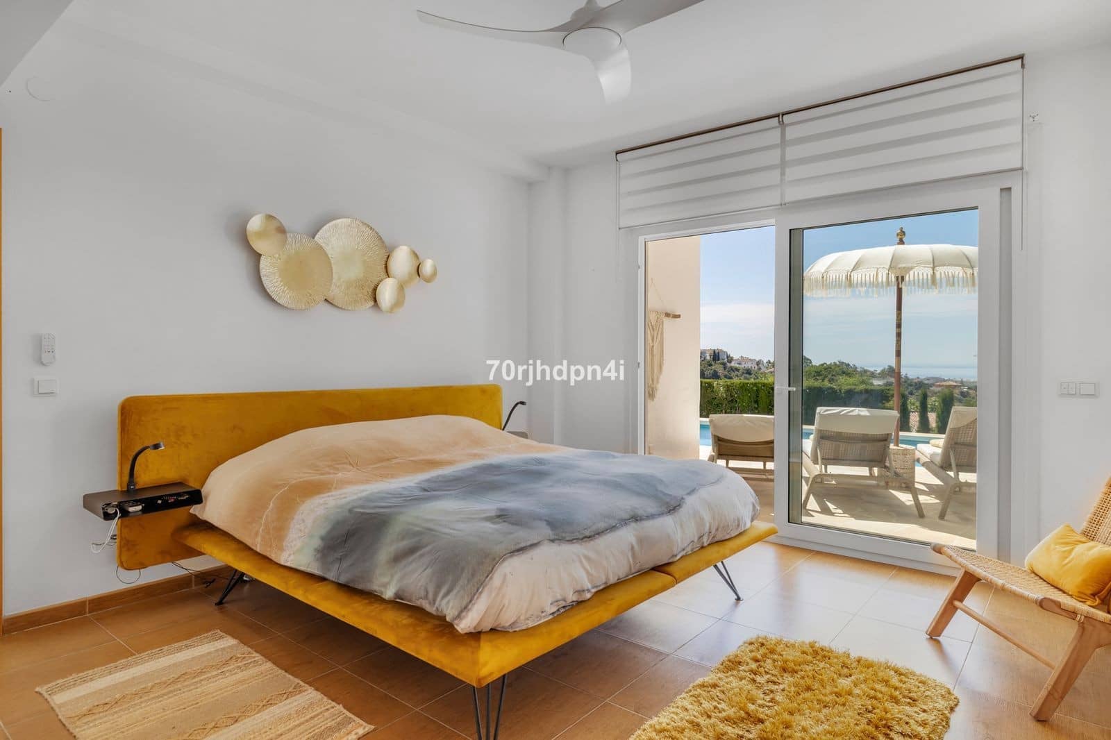 5 quarto Moradia para venda em Estepona com piscina garagem - 1 400 000 € (Ref: 9873173)