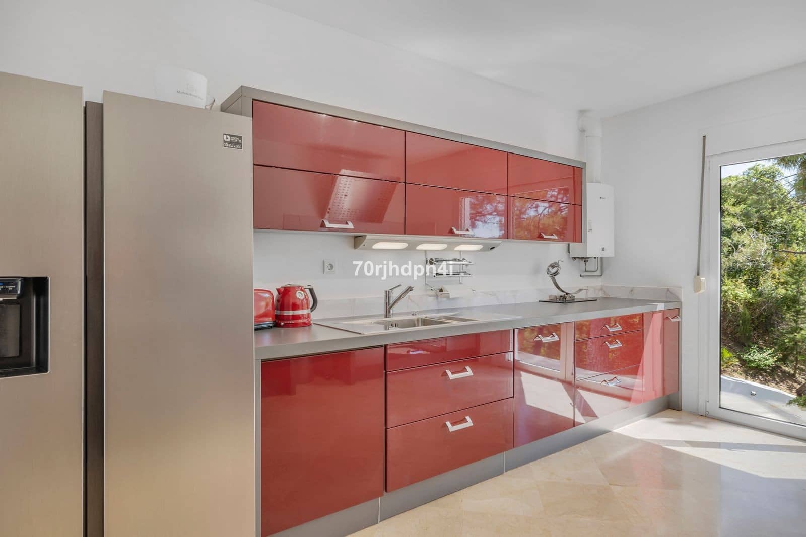 5 quarto Moradia para venda em Estepona com piscina garagem - 1 400 000 € (Ref: 9873173)