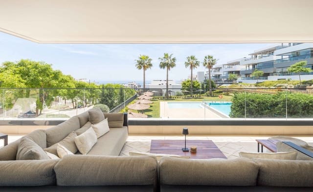 3 soveværelse Lejlighed til salg i Estepona med swimmingpool garage - € 795.000 (Ref: 9873174)