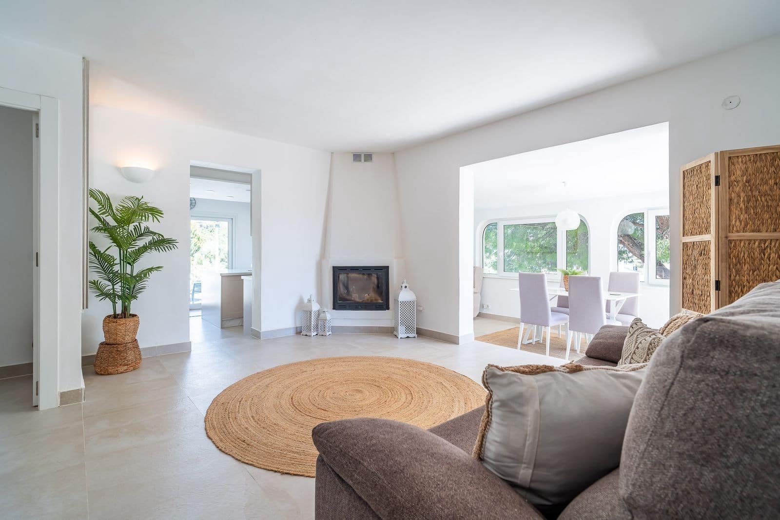 3 bedroom Villa for sale in Fuengirola with pool garage - € 1,097,000 (Ref: 9873177)