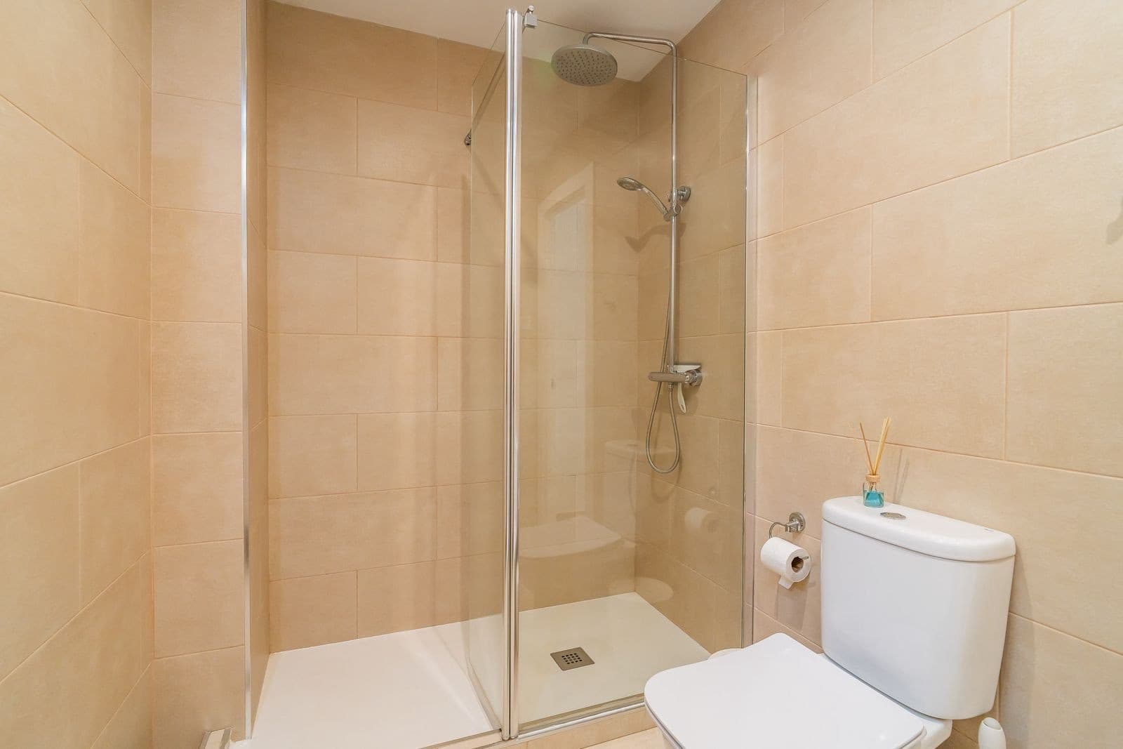 3 bedroom Villa for sale in Fuengirola with pool garage - € 1,097,000 (Ref: 9873177)
