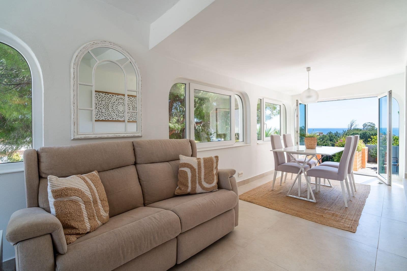 3 bedroom Villa for sale in Fuengirola with pool garage - € 1,097,000 (Ref: 9873177)
