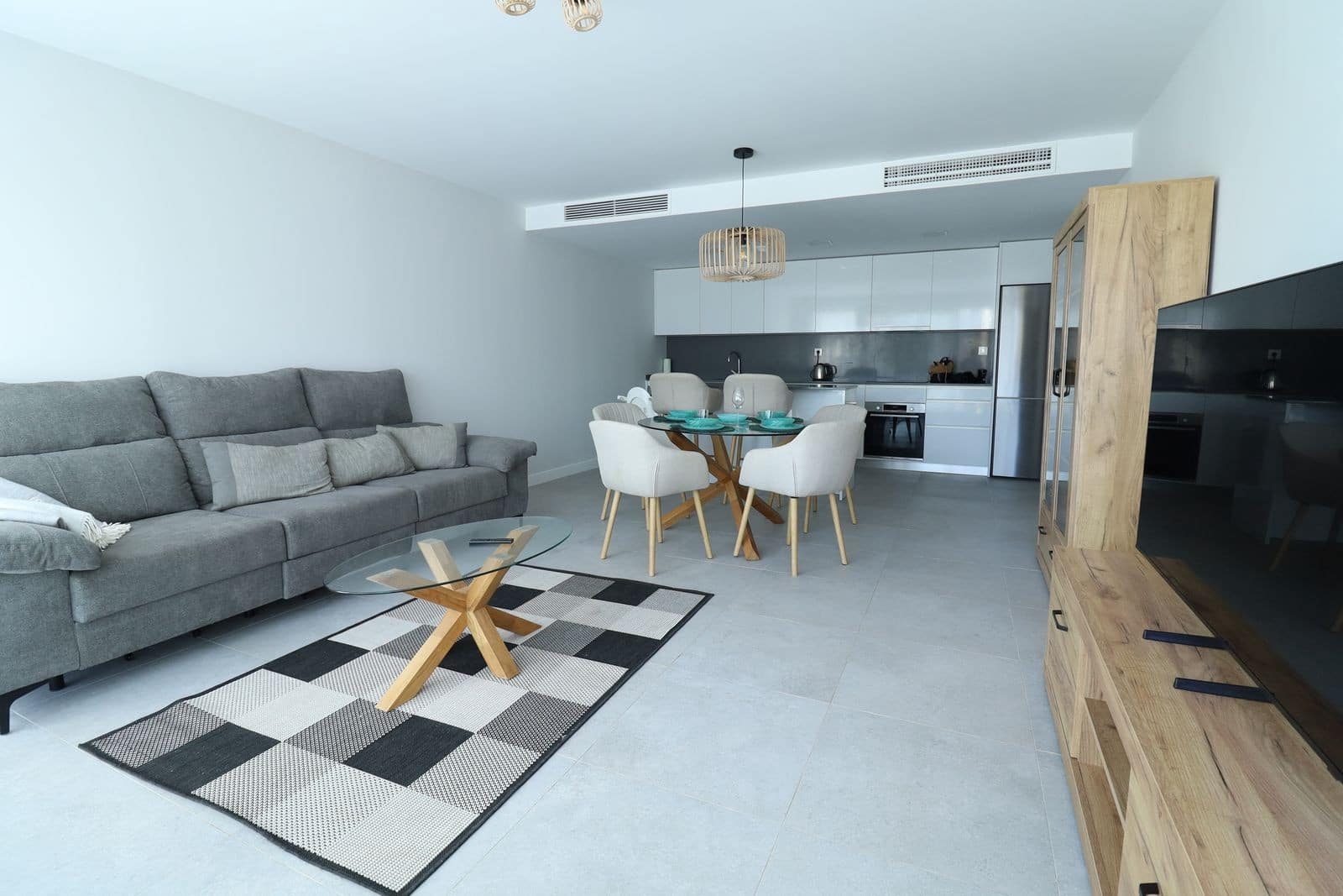 3 slaapkamer Appartement te koop in El Chaparral met zwembad garage - € 575.000 (Ref: 9873179)