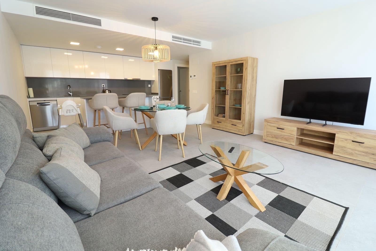 3 slaapkamer Appartement te koop in El Chaparral met zwembad garage - € 575.000 (Ref: 9873179)