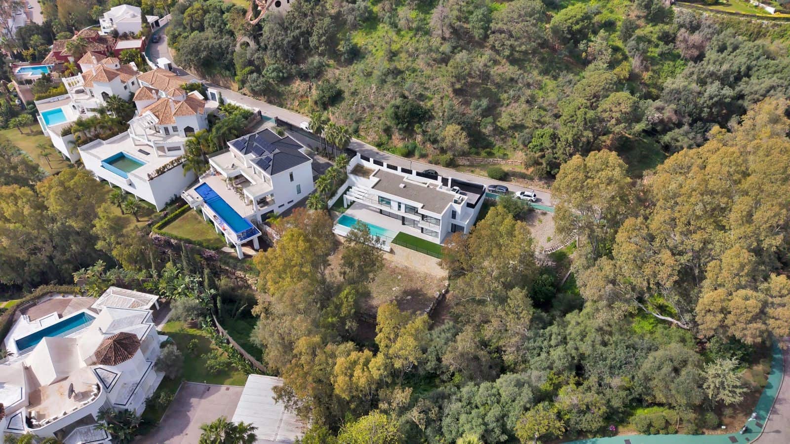 4 sovrum Villa till salu i La Quinta med pool garage - 3 500 000 € (Ref: 9875986)